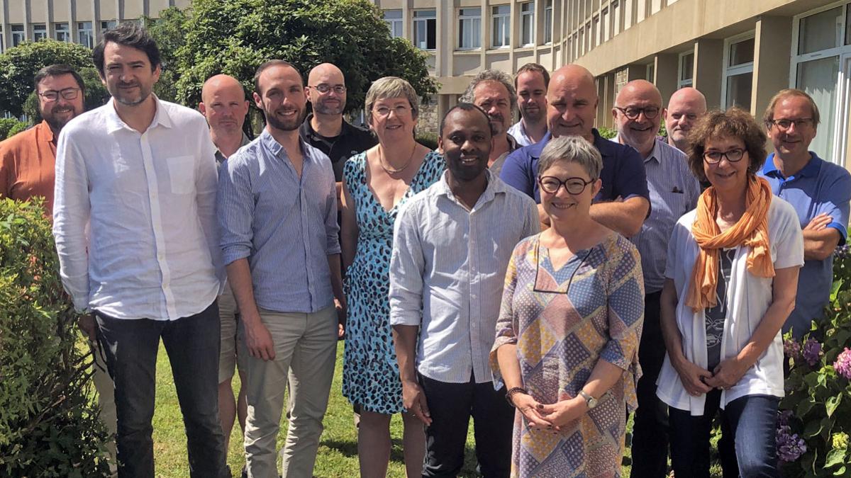 Les cadres du Mouvement Démocrate du Finistère à Châteaulin