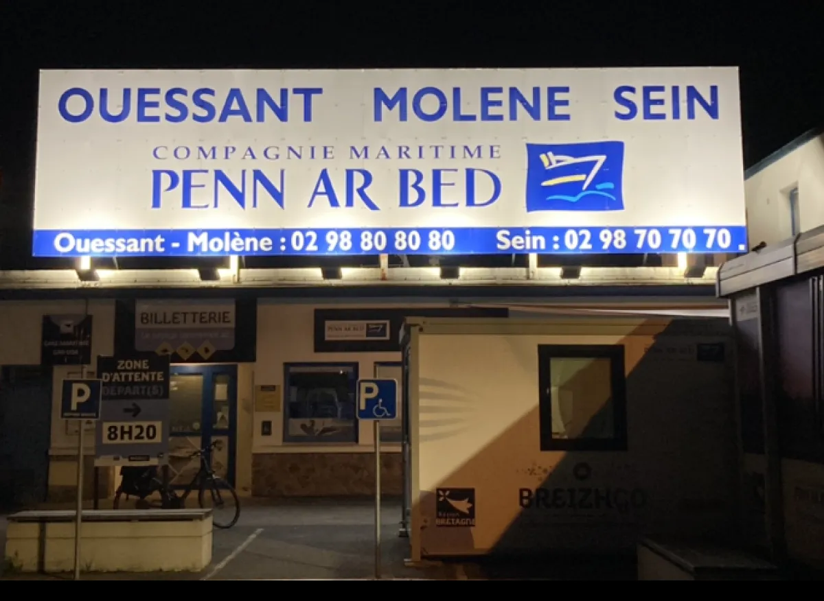 Ouessant transport